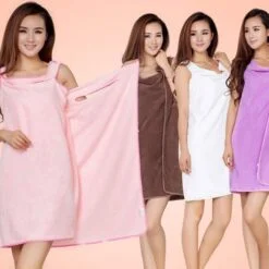 4 girls are wearing different colors wearable bath towel
